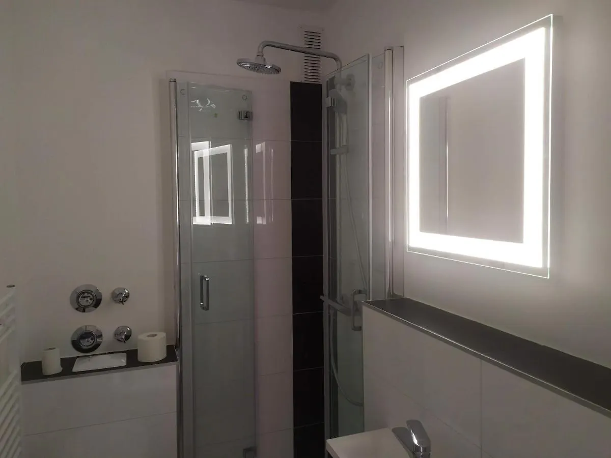 Apartment Burhan Hamburg